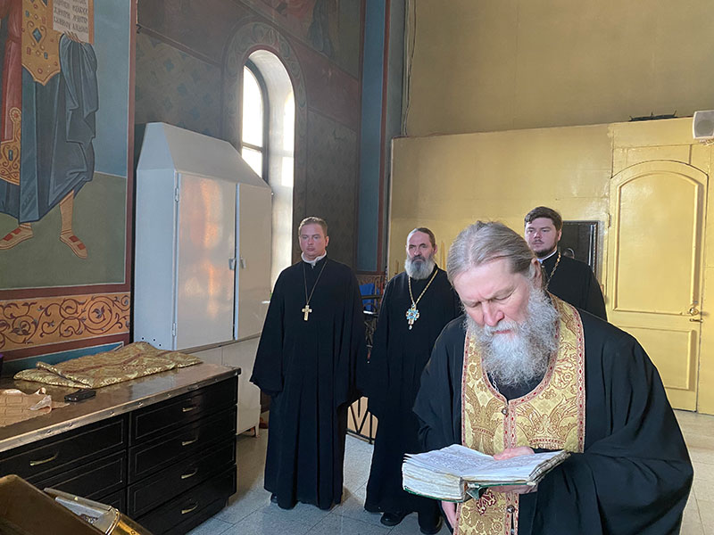 Исповедь и собрание духовенства Удомельского благочиния