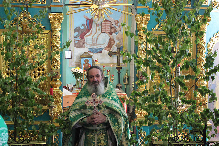  Праздник Святой Троицы в Спасо-Георгиевском храме село Млево.