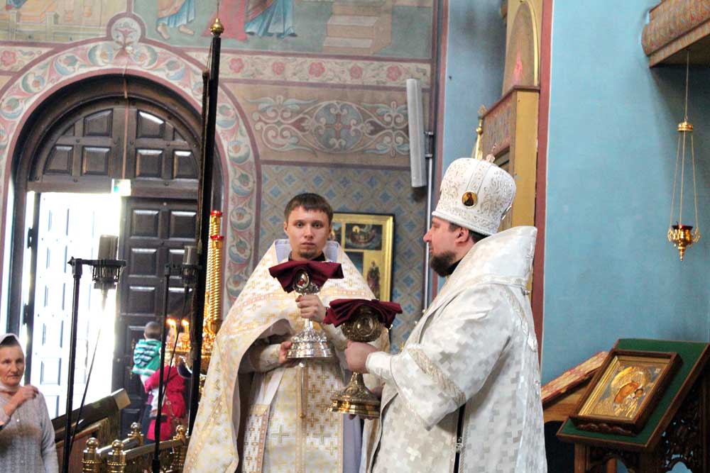Праздничные службы в Князь-Владимирском соборе на Преображение Господне