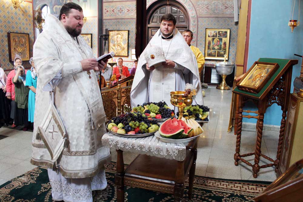 Праздничные службы в Князь-Владимирском соборе на Преображение Господне