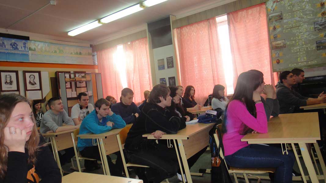 Встреча с учащимися Удомельского колледжа в честь дня православной молодёжи