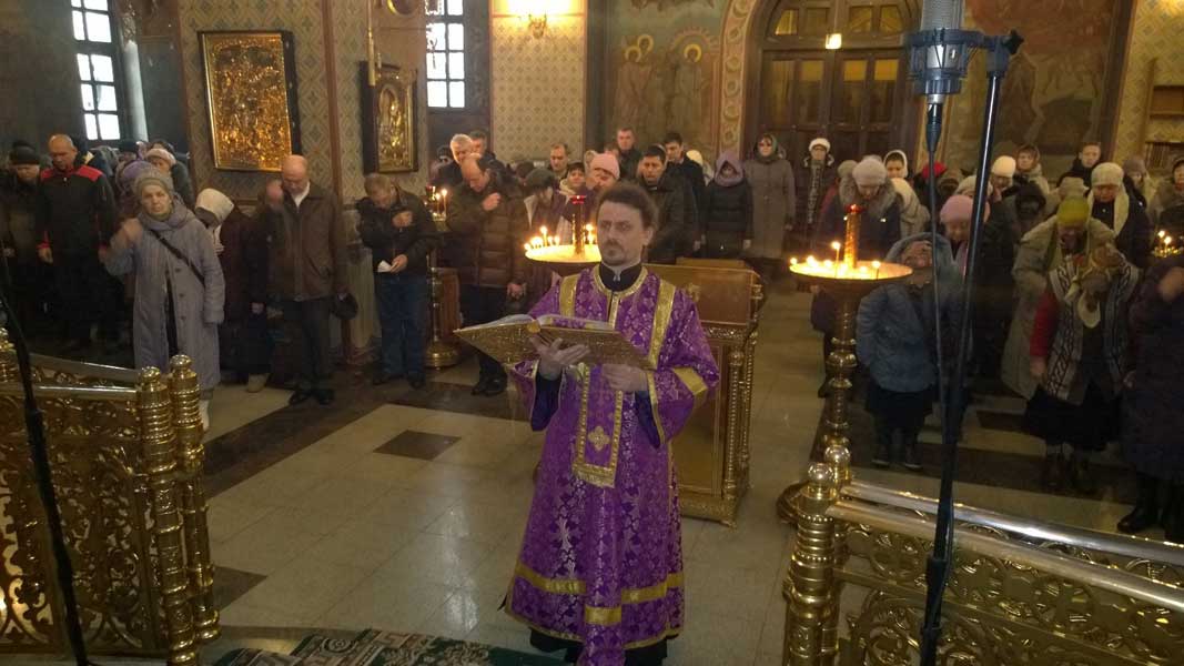 Праздничная служба в Князь-Владимирском соборе на Торжество Православия