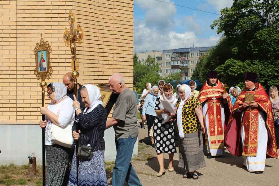 Божественная литургия в храме-часовне при ЦМСЧ 141 г.Удомли