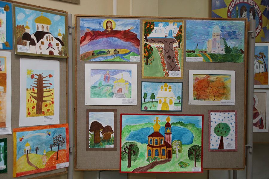 Районная выставка детского художественного  творчества «Покров» 2017