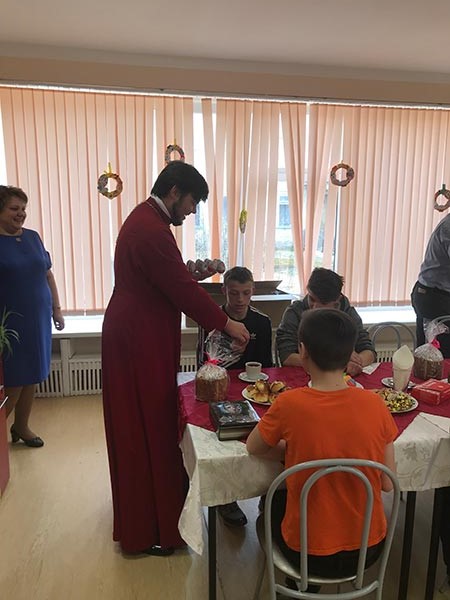 Посещение детского интерната Удомля .