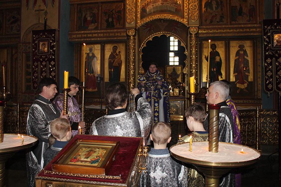На Торожество Православия в Князь-Владимирском соборе прошли праздничные службы