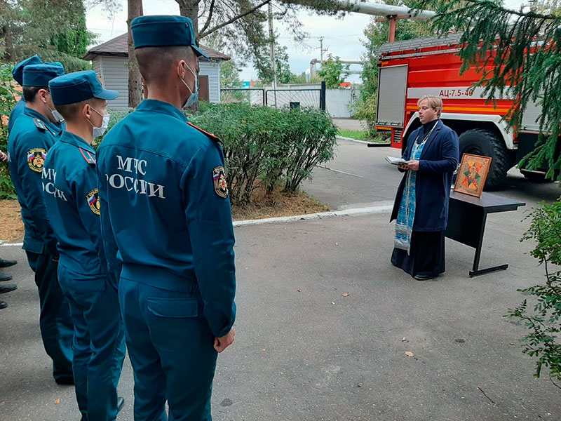 Молебен в Удомельской пожарной части